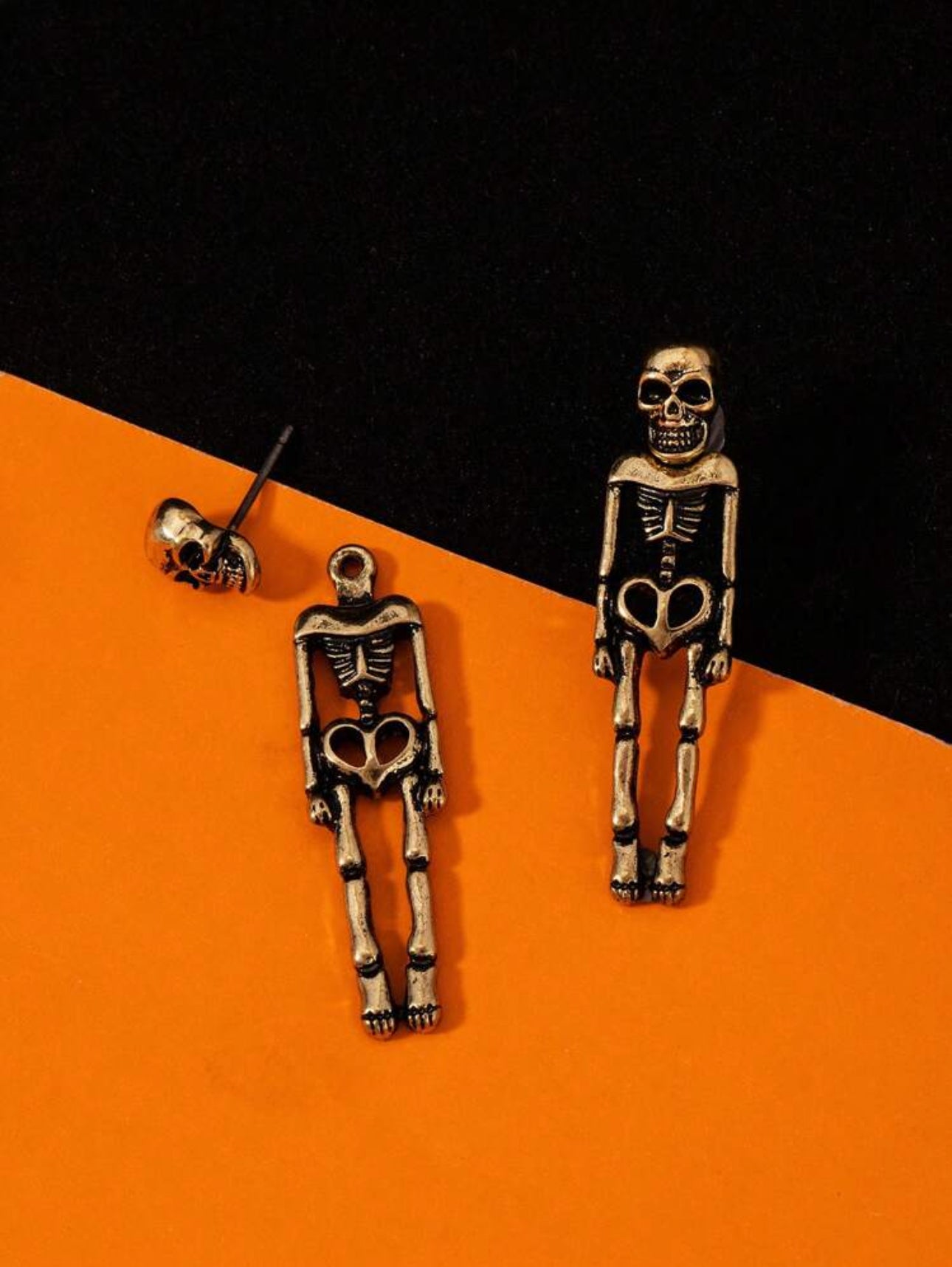 Skull Stud Earrings, Suitable For Halloween (Bronze)