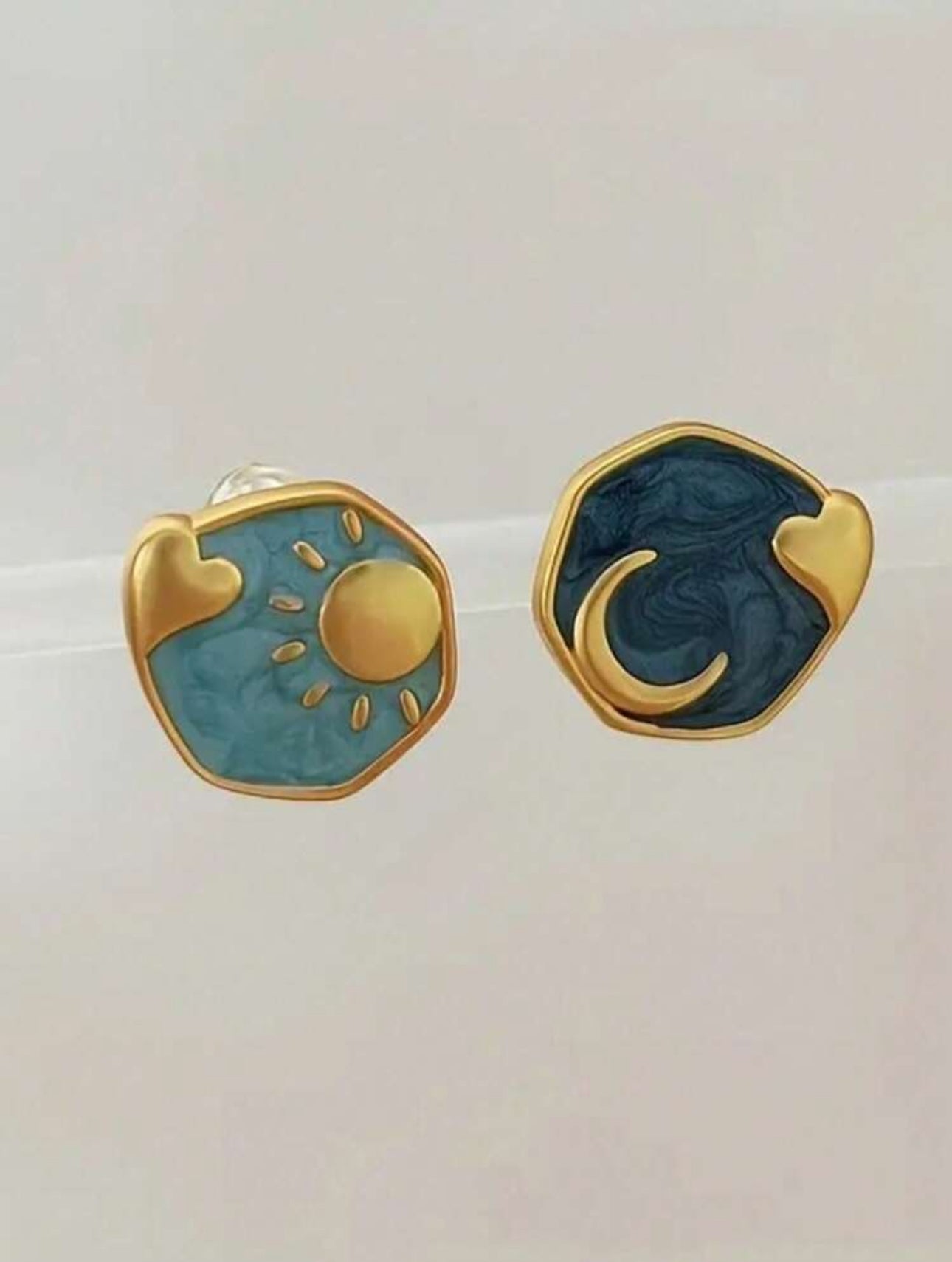 Vintage Drip Oil Blue Star Moon Sun Bohemian Personality Earrings