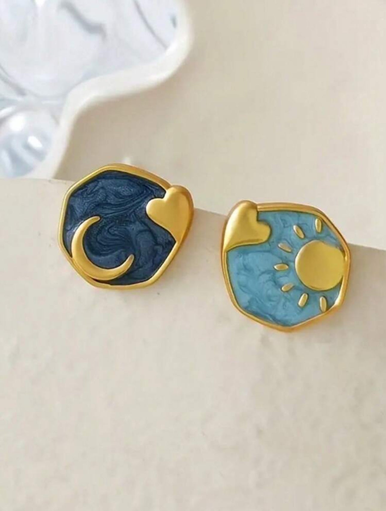 Vintage Drip Oil Blue Star Moon Sun Bohemian Personality Earrings