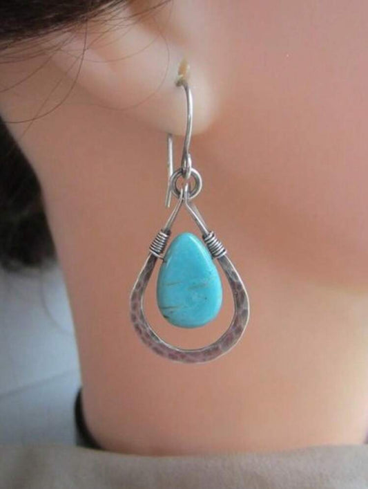 Retro Elegant Natural Turquoise Teardrop Shape Earrings - 1 pair