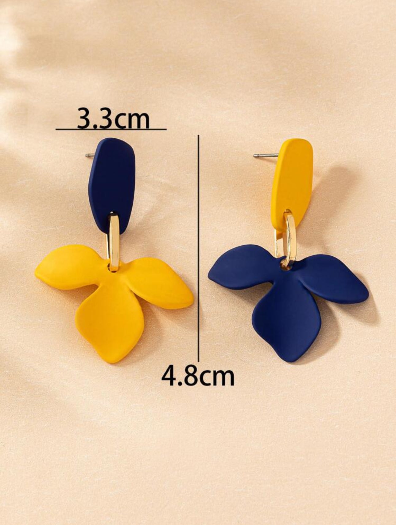 Elegant Petals Design Drop Earrings With High-End Look