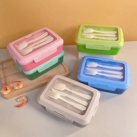 Microwaveable lunch box / bento box with tableware